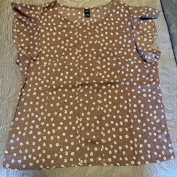 Taupe Floral Shirt - Picture 3 of 3